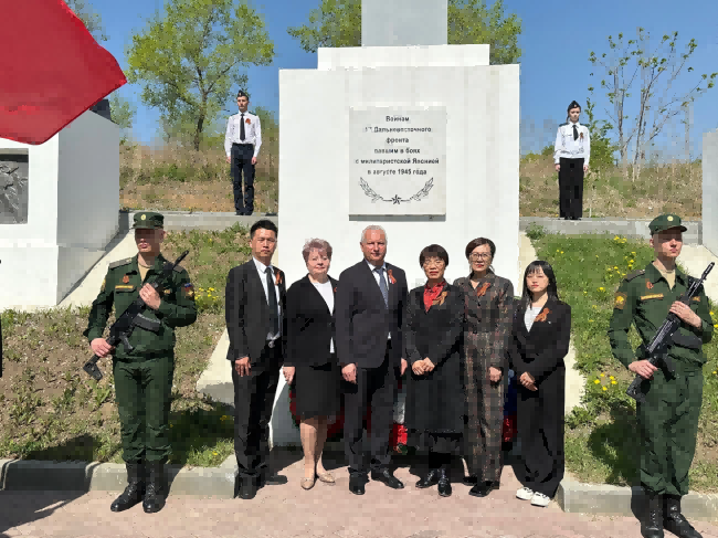 绥芬河代表团应邀参加俄罗斯波格拉尼奇内区“卫国战争胜利日”庆祝活动